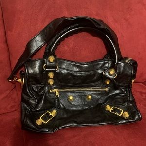 Motorcycle bag w/gold hardware
